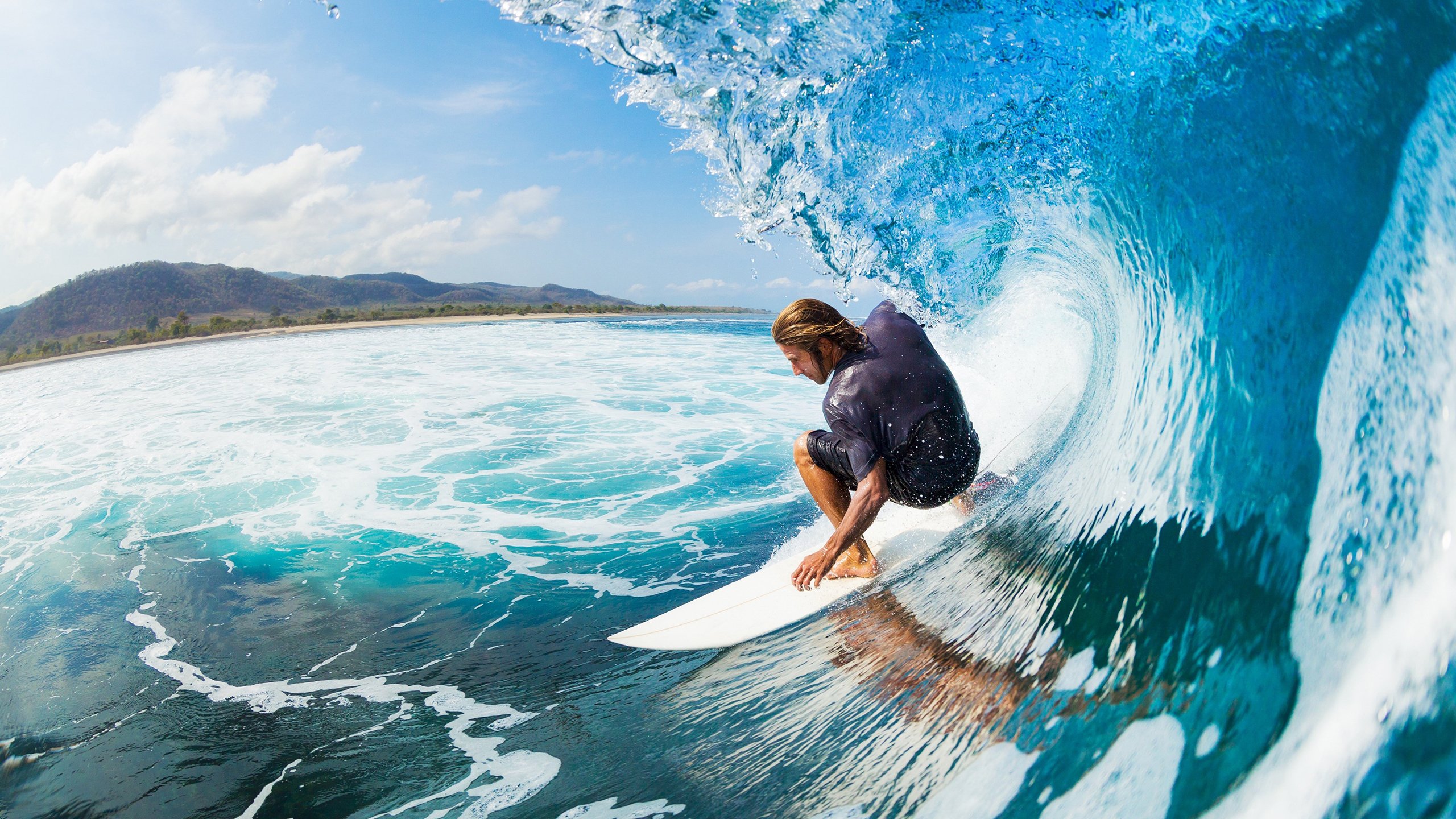 林丹指导青少年训练亲自示范动作，林丹发力